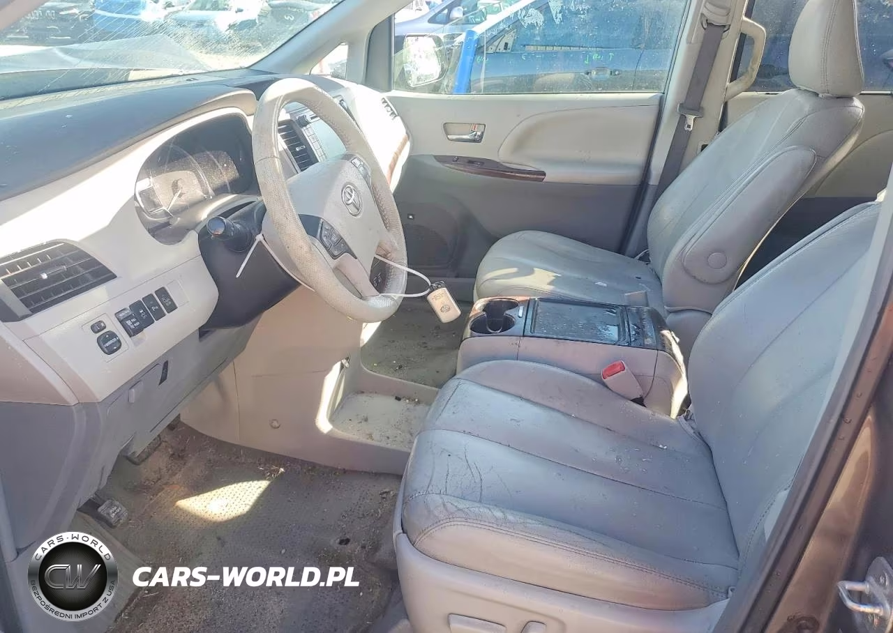 2013 Toyota Sienna Xle 8-Passenger VIN:5TDYK3DC8DS402970 - 7