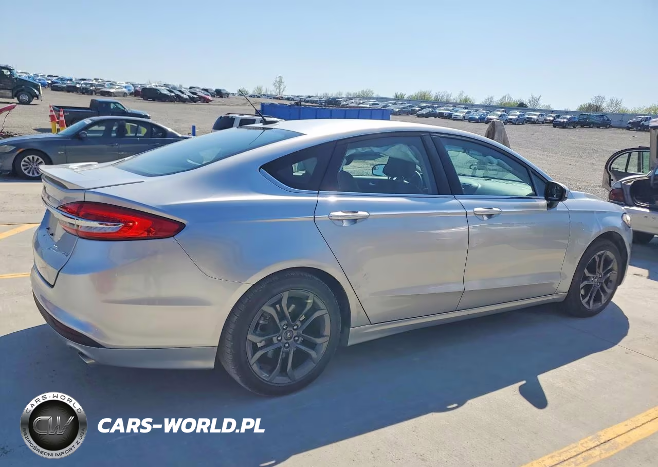 2018 Ford Fusion Se VIN:3FA6P0H74JR190710 - 3