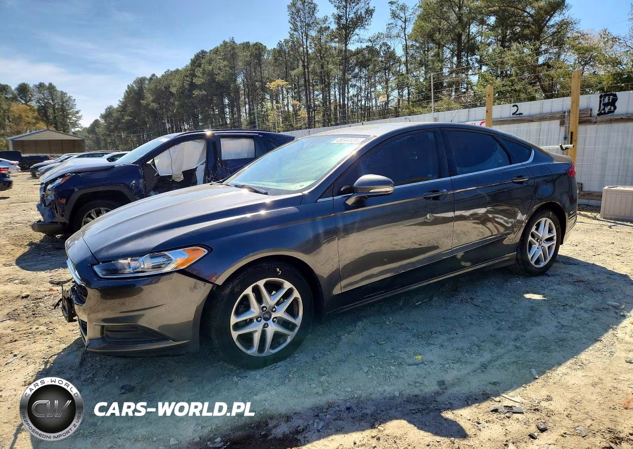 2015 Ford Fusion Se – zdjęcie 1 z 12