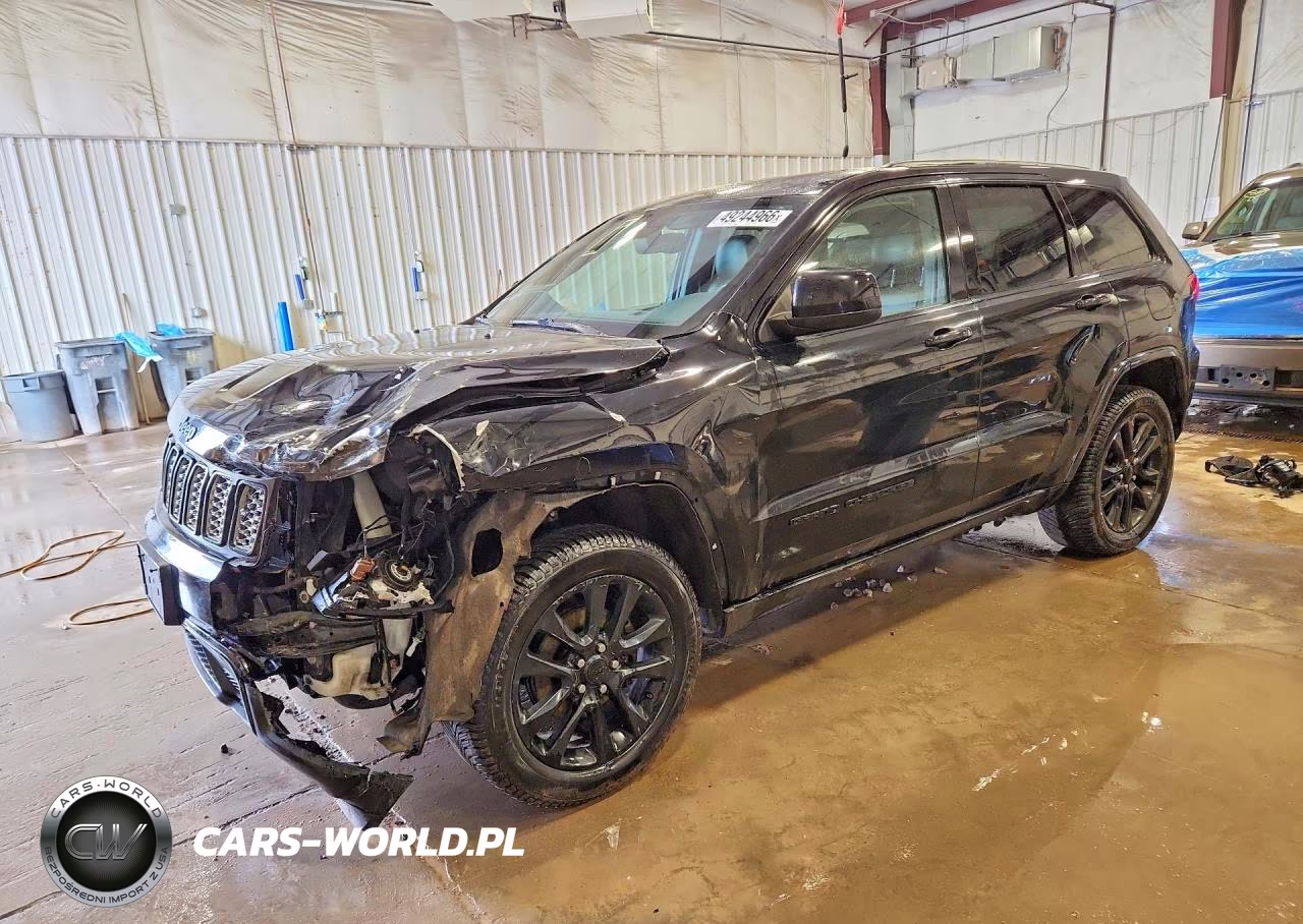 2017 Jeep Grand Cherokee Laredo