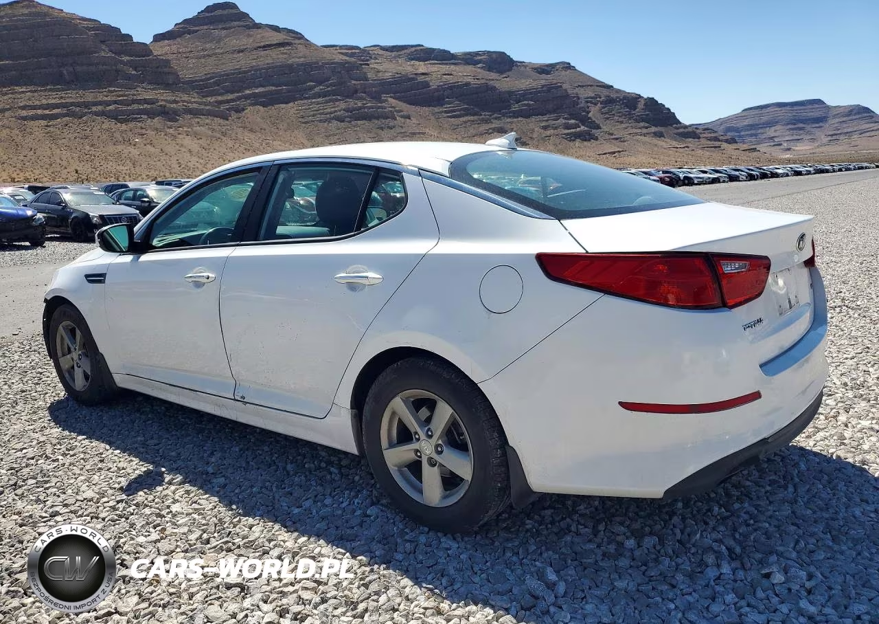 2015 Kia Optima Lx VIN:5XXGM4A78FG373736 - 2