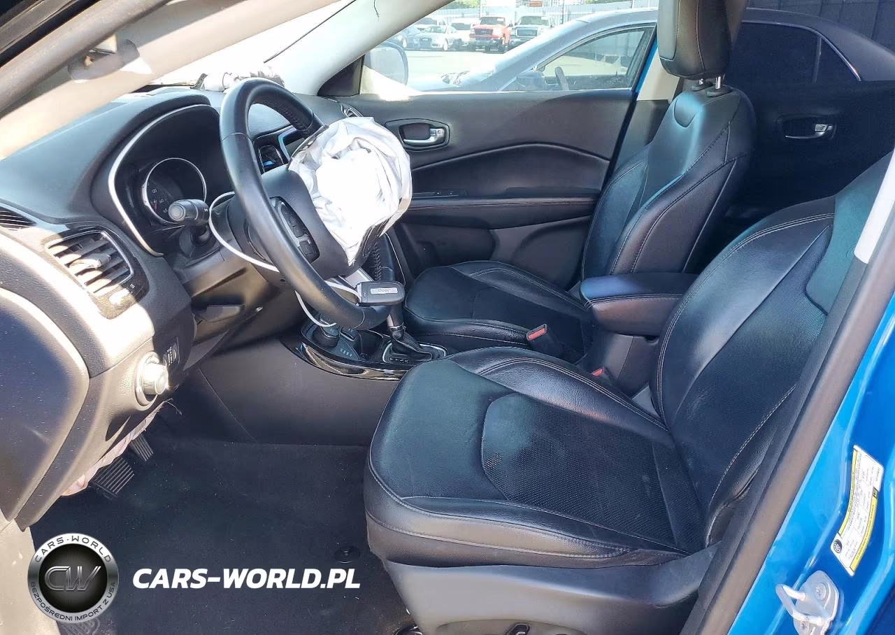 2019 Jeep Compass Limited VIN:3C4NJDCB1KT753842 - 7