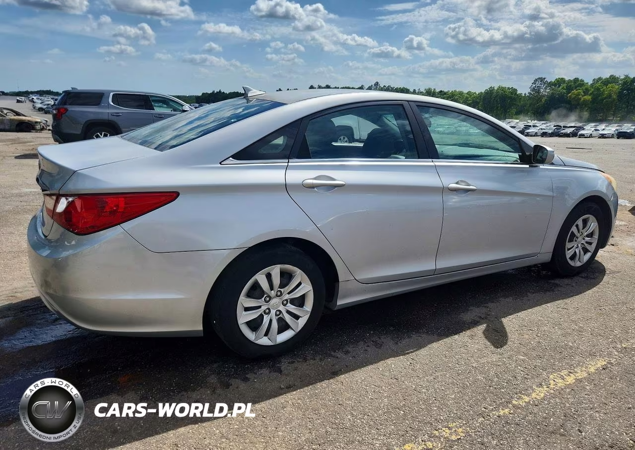 2011 Hyundai Sonata Gls VIN:5NPEB4AC1BH235545 - 3