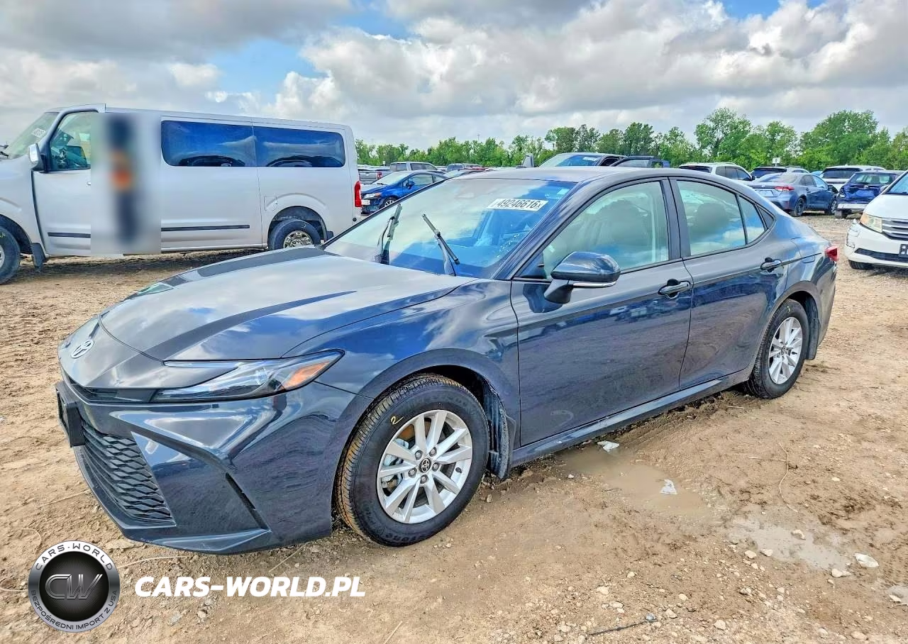 2025 Toyota Camry Le
