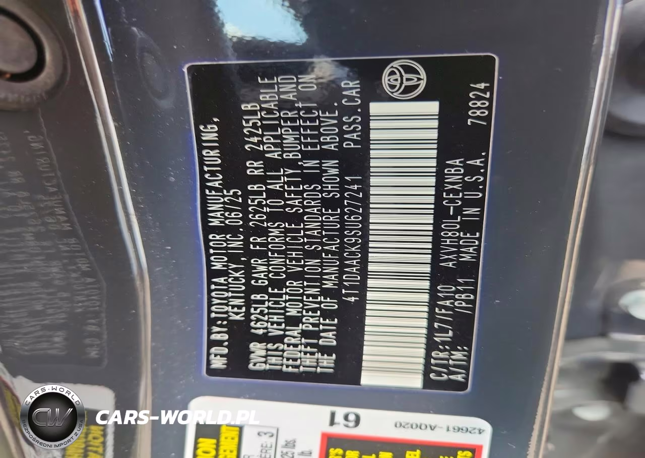 2025 Toyota Camry Le VIN:4T1DAACK9SU627241 - 12