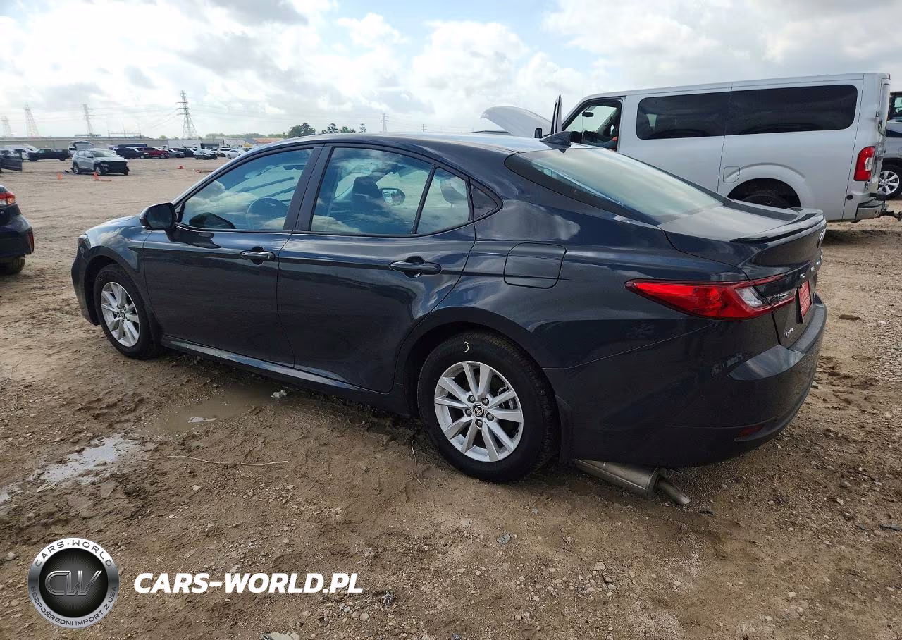 2025 Toyota Camry Le VIN:4T1DAACK9SU627241 - 2