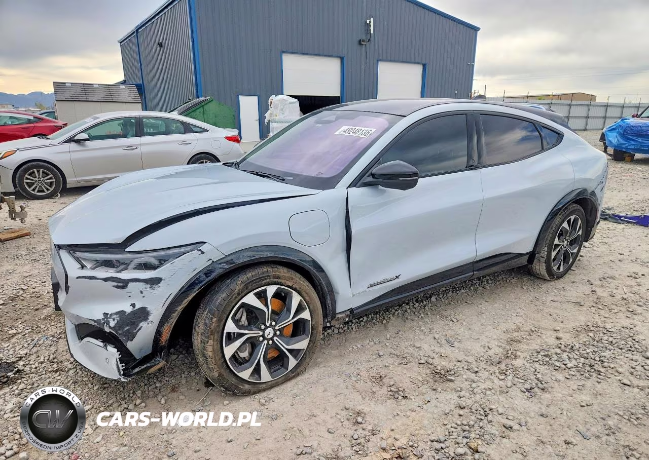 2021 Ford Mustang Mach-E Premium