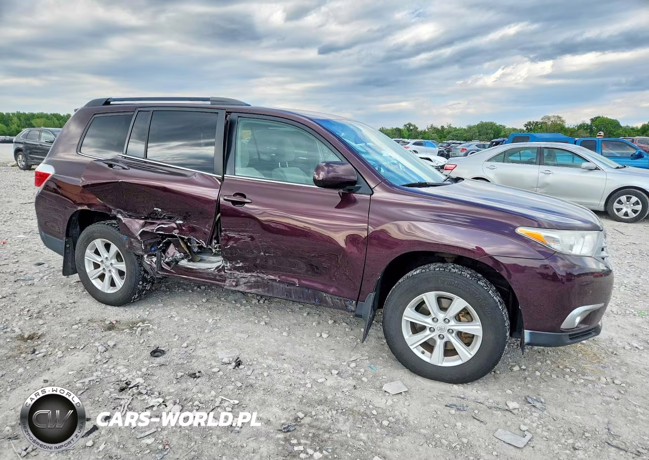 2011 Toyota Highlander Base VIN:5TDBK3EH3BS055416 - 4