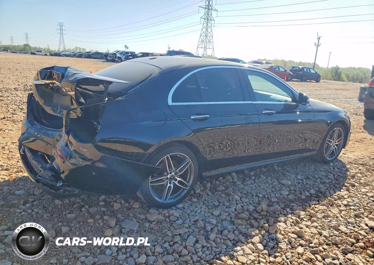 2017 Mercedes-Benz E 300 4Matic VIN:WDDZF4KBXHA253236 - 3