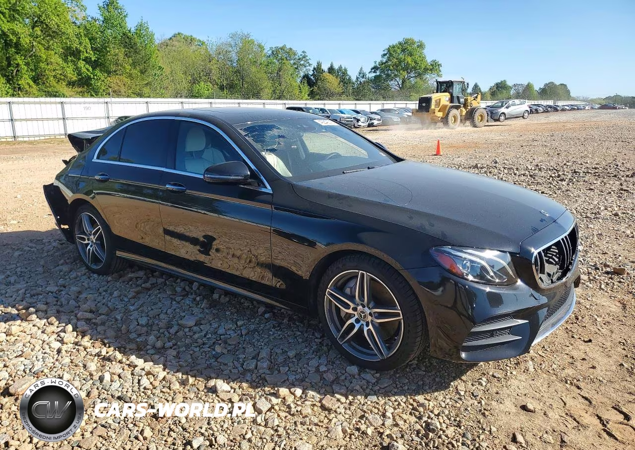 2017 Mercedes-Benz E 300 4Matic VIN:WDDZF4KBXHA253236 - 4