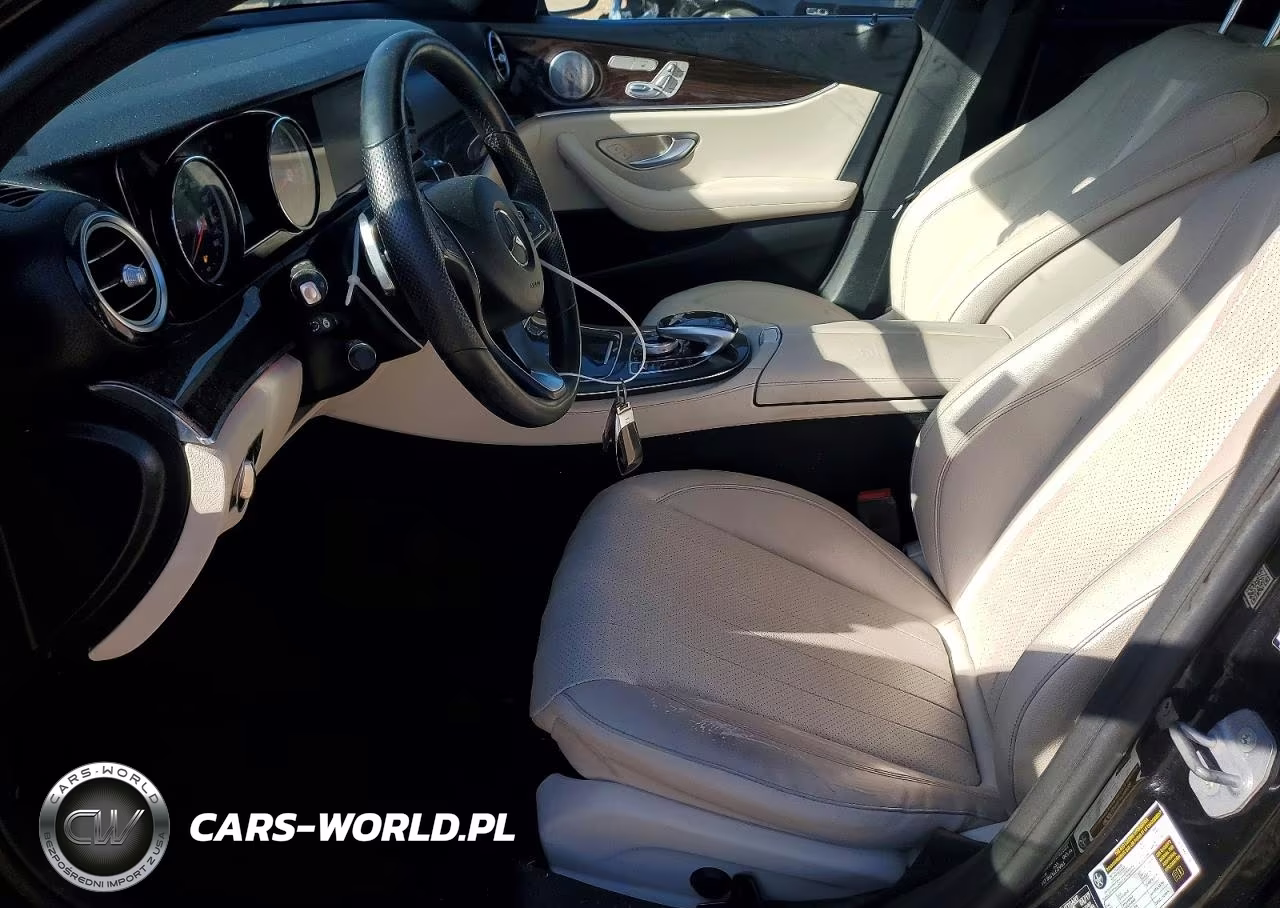 2017 Mercedes-Benz E 300 4Matic VIN:WDDZF4KBXHA253236 - 7