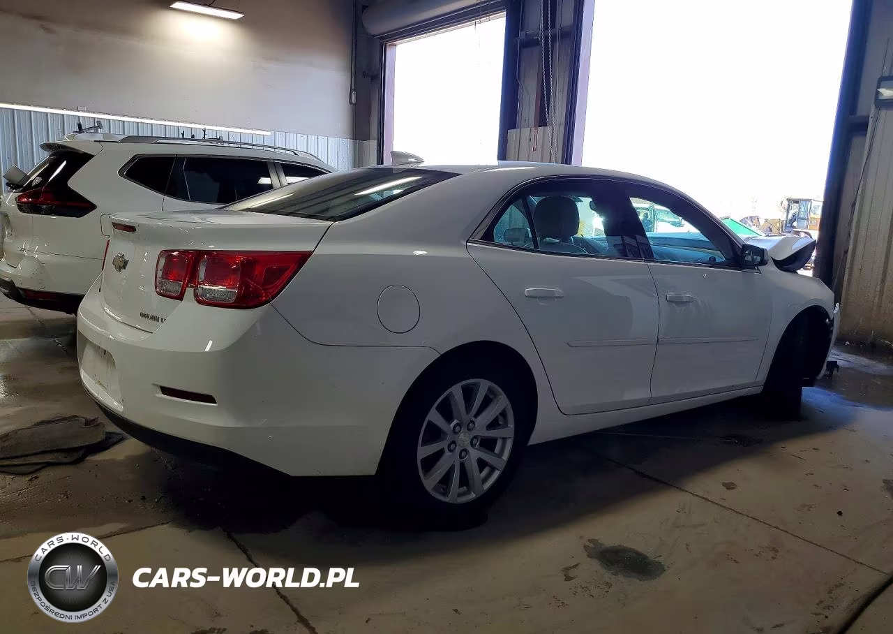 2015 Chevrolet Malibu 2Lt VIN:1G11D5SL4FF320787 - 3