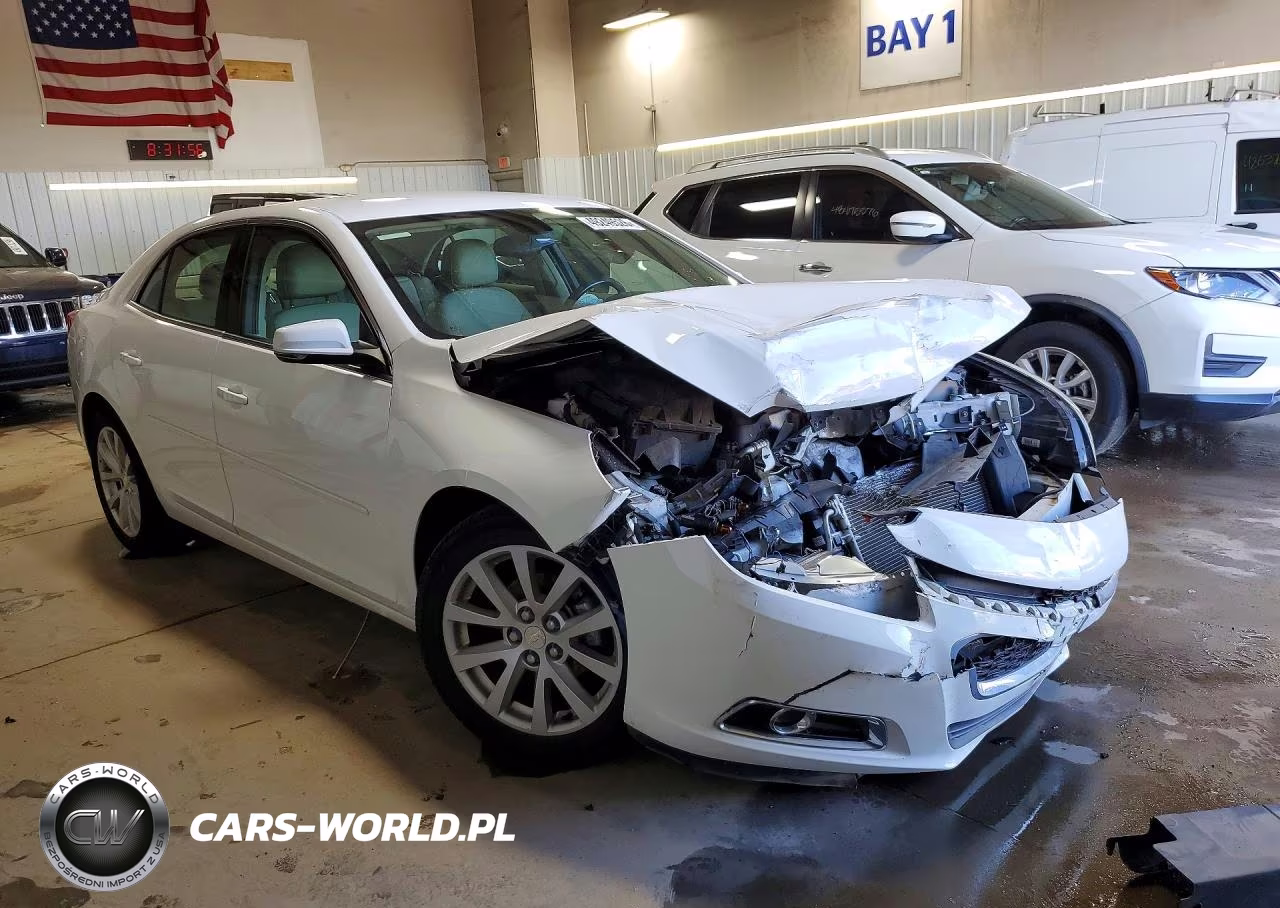 2015 Chevrolet Malibu 2Lt VIN:1G11D5SL4FF320787 - 4