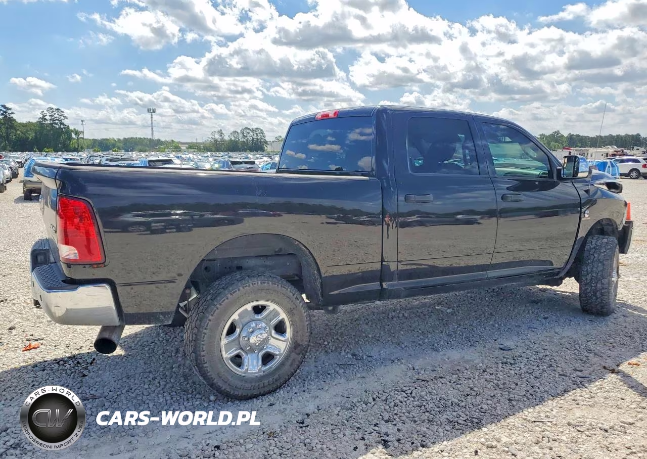 2018 Ram 2500 St VIN:3C6UR5CL8JG327549 - 3