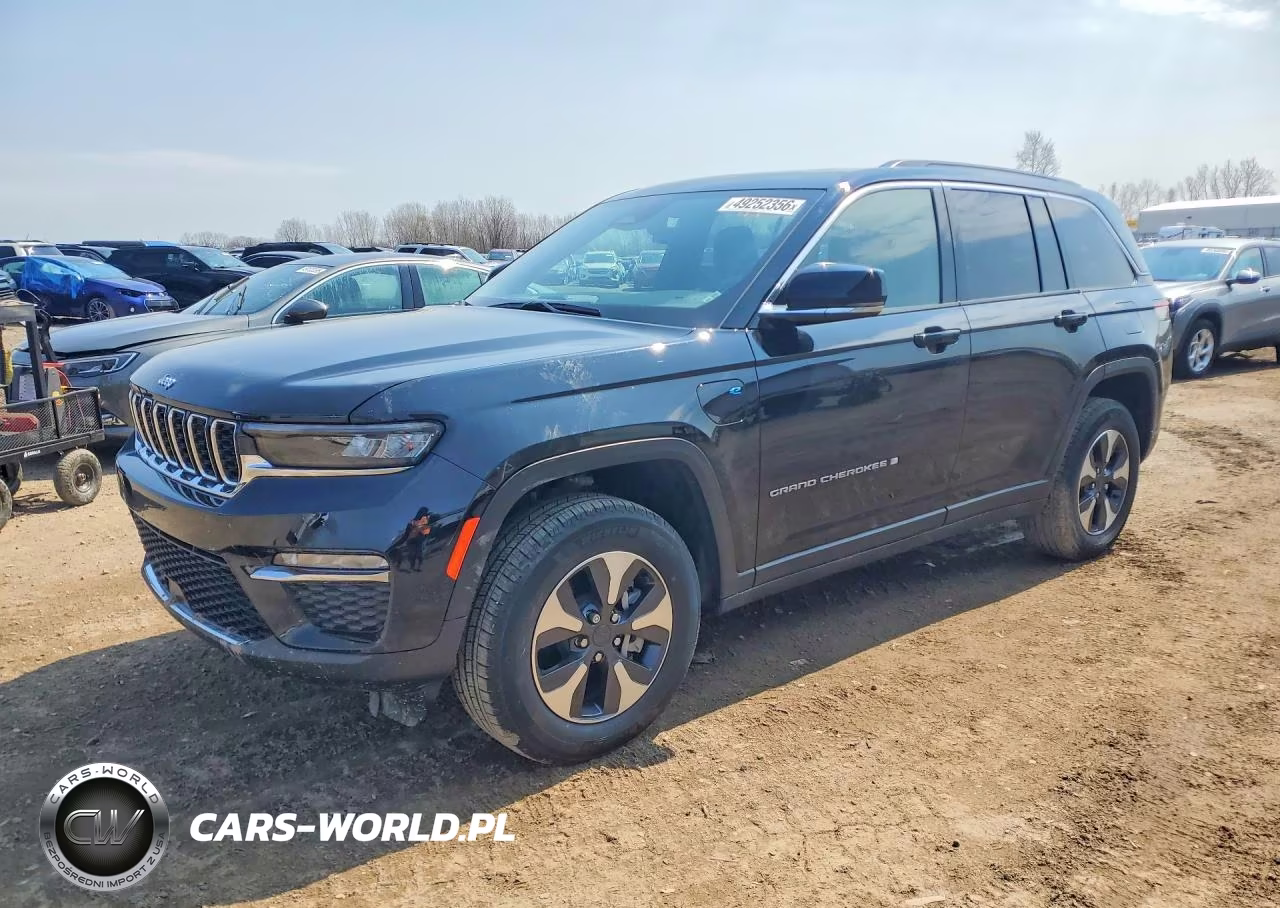 2025 Jeep Grand Cherokee 4Xe VIN:1C4RJYB63S8665774 - 1