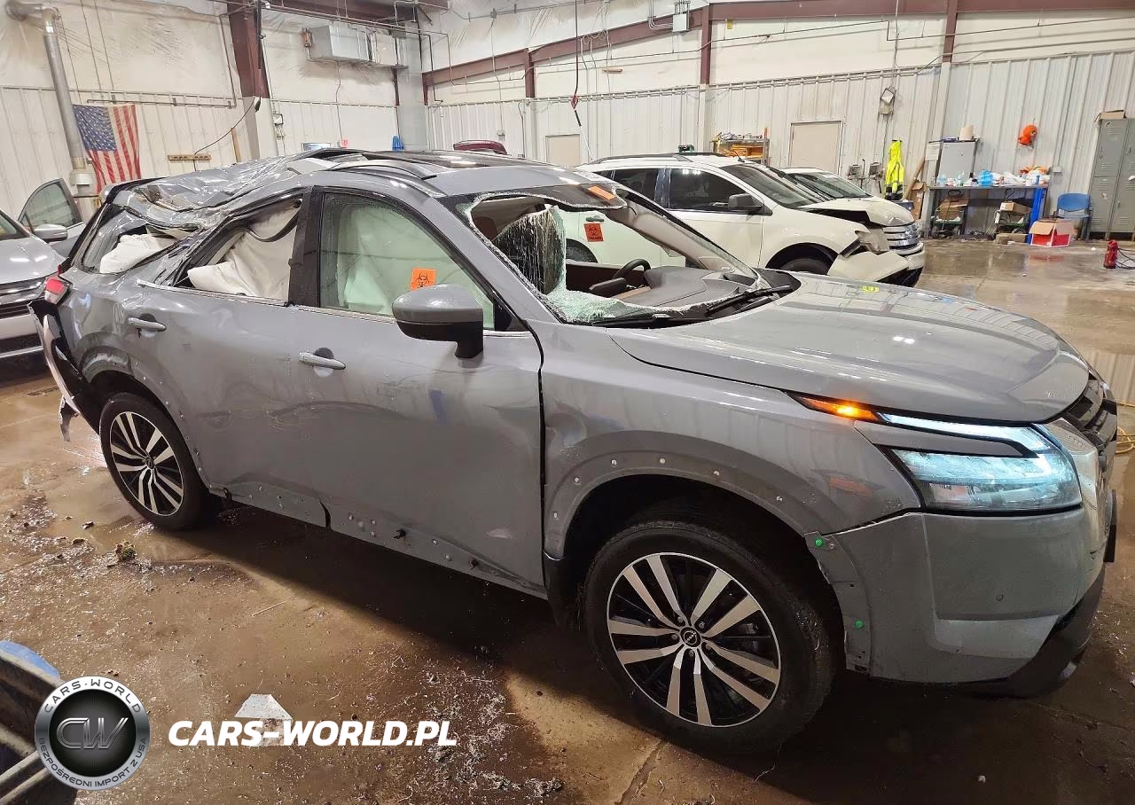 2025 Nissan Pathfinder Platinum VIN:5N1DR3DK9SC200182 - 4