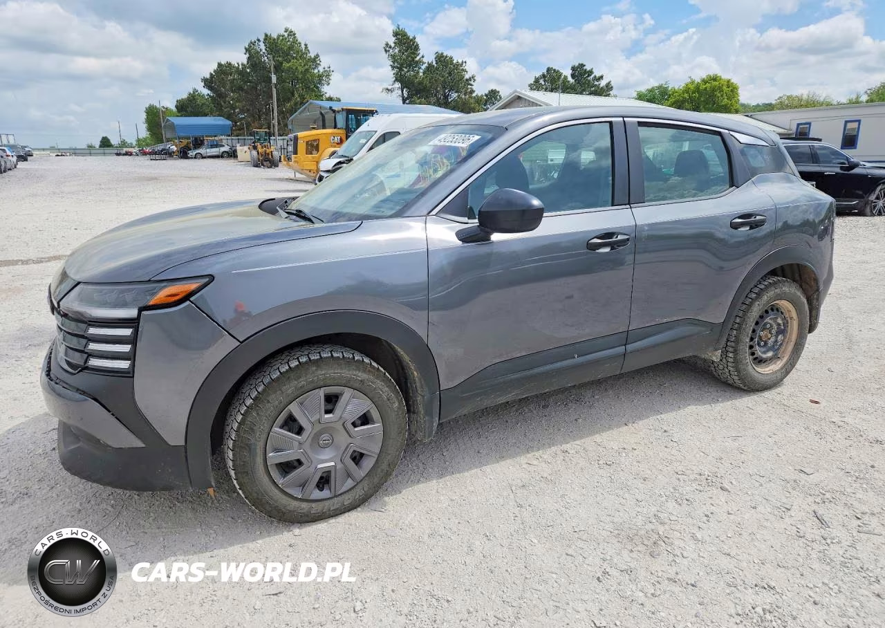 2025 Nissan Kicks S