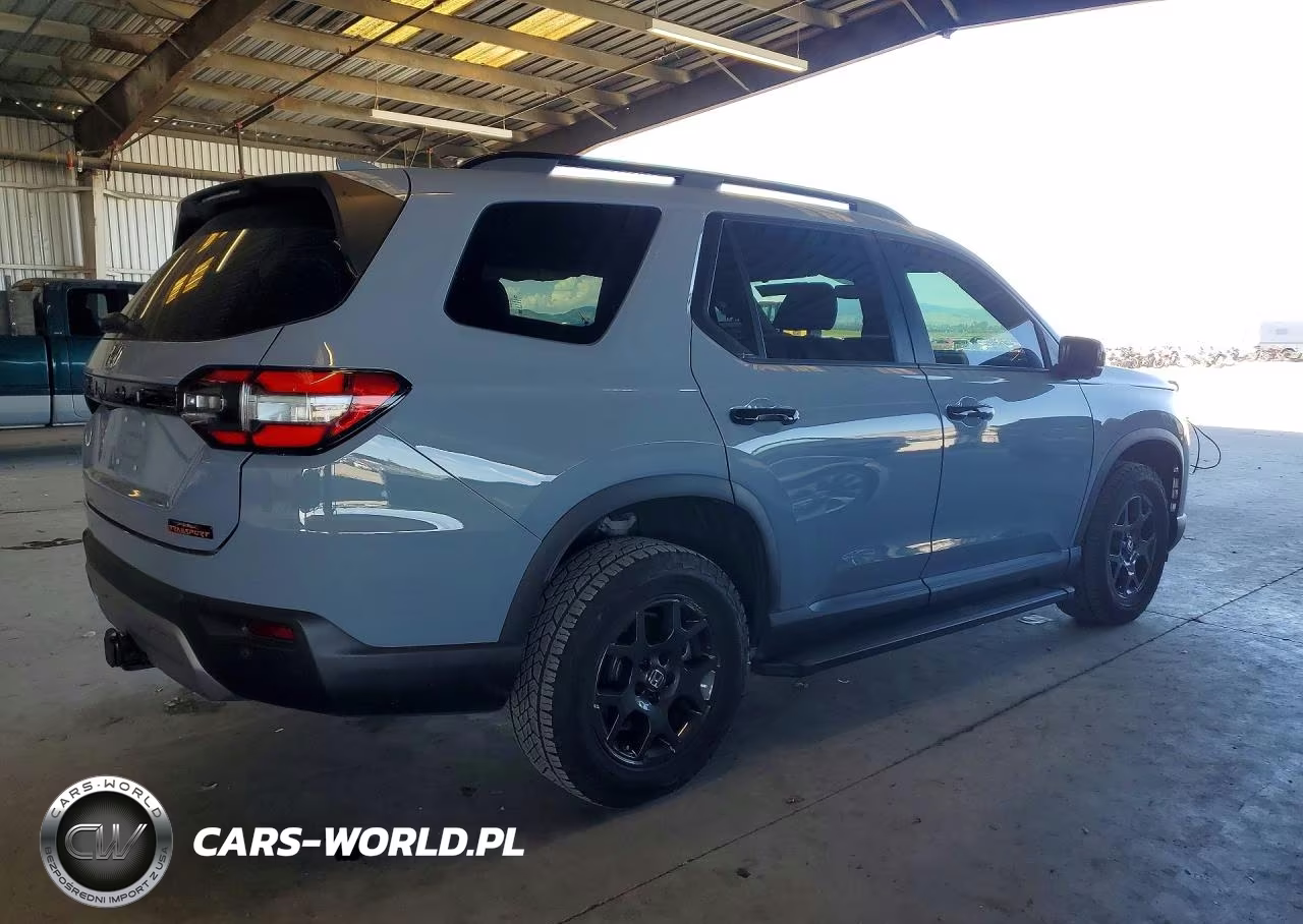 2023 Honda Pilot Trailsport VIN:5FNYG1H60PB056108 - 3