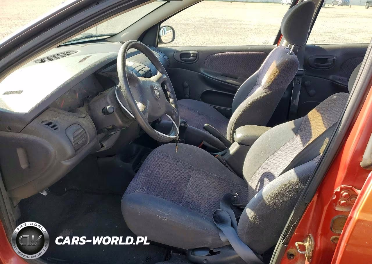 2000 Dodge Neon Base VIN:1B3ES46C1YD776961 - 7