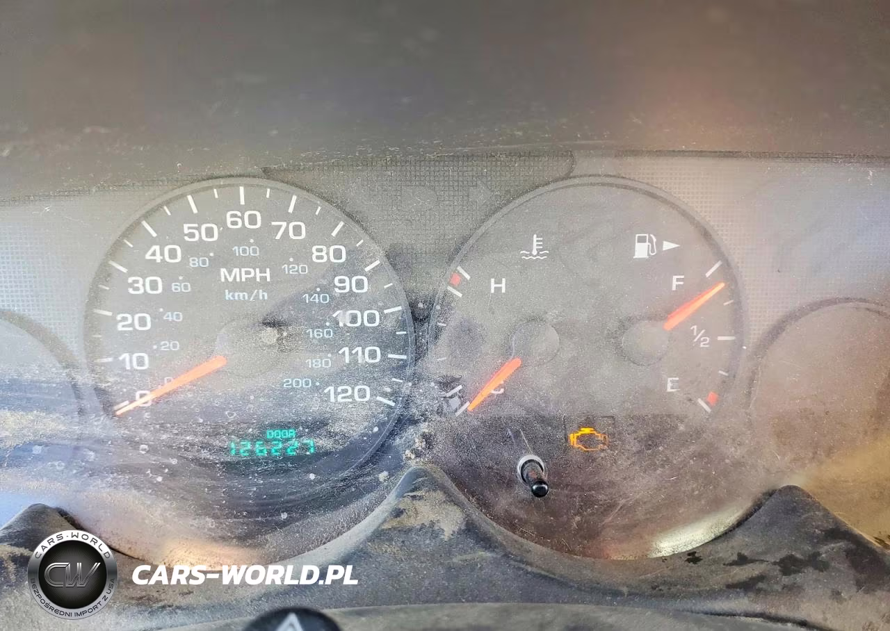 2000 Dodge Neon Base VIN:1B3ES46C1YD776961 - 9