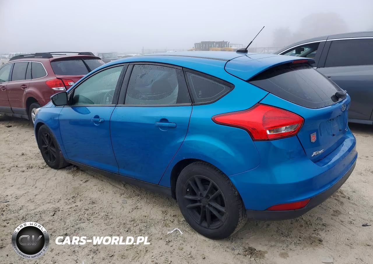 2017 Ford Focus Se VIN:1FADP3K26HL234172 - 2