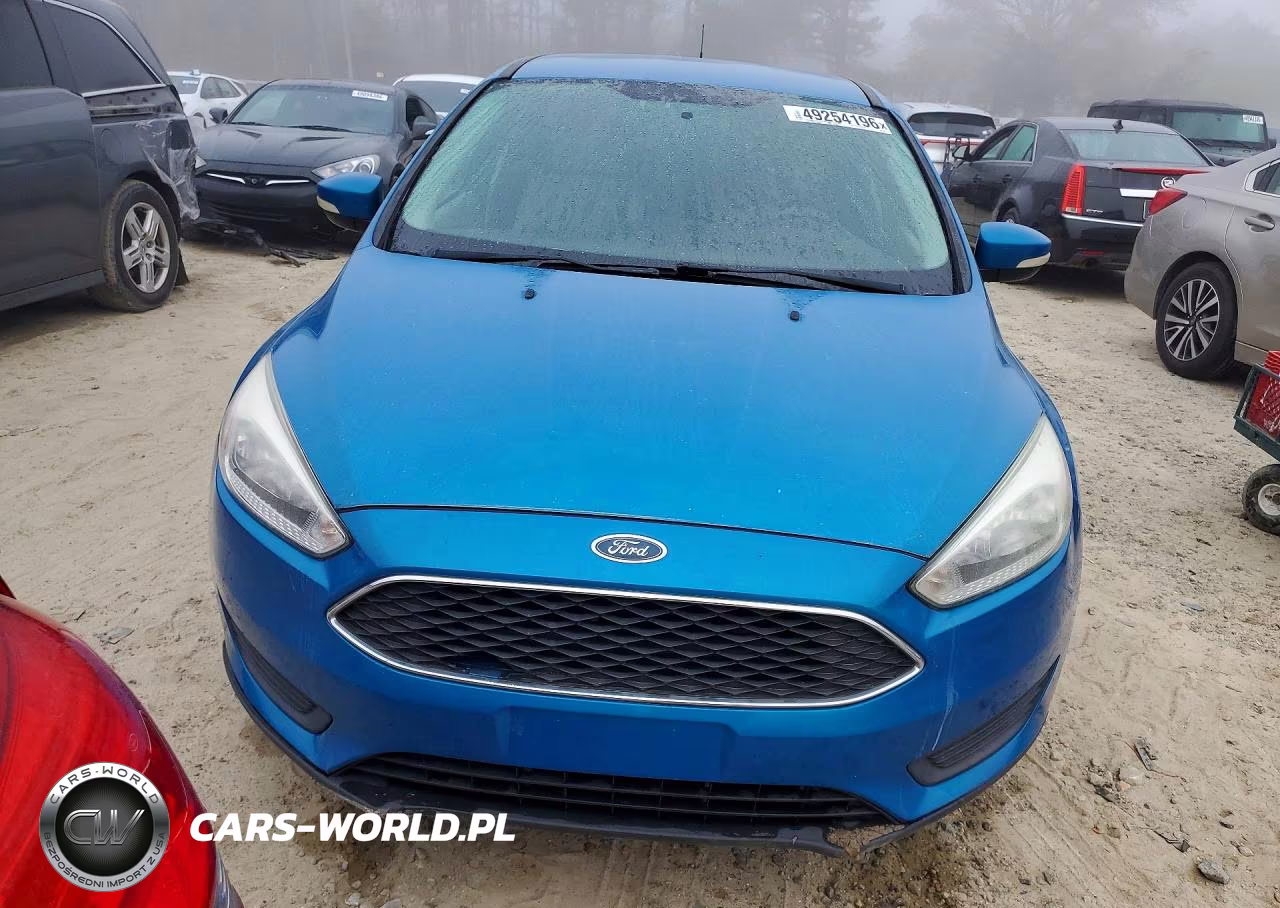 2017 Ford Focus Se VIN:1FADP3K26HL234172 - 5