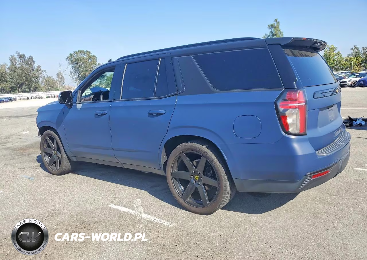 2021 Chevrolet Tahoe C1500 Lt VIN:1GNSCNKD3MR298839 - 2