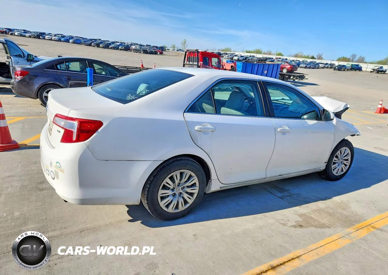 2012 Toyota Camry Le VIN:4T1BF1FK1CU536888 - 3