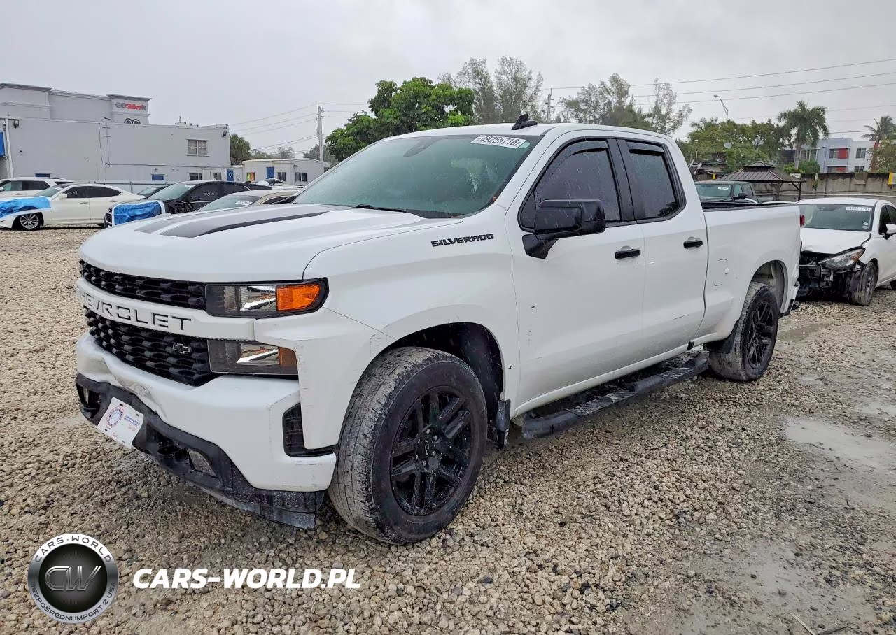 2021 Chevrolet Silverado C1500 Custom