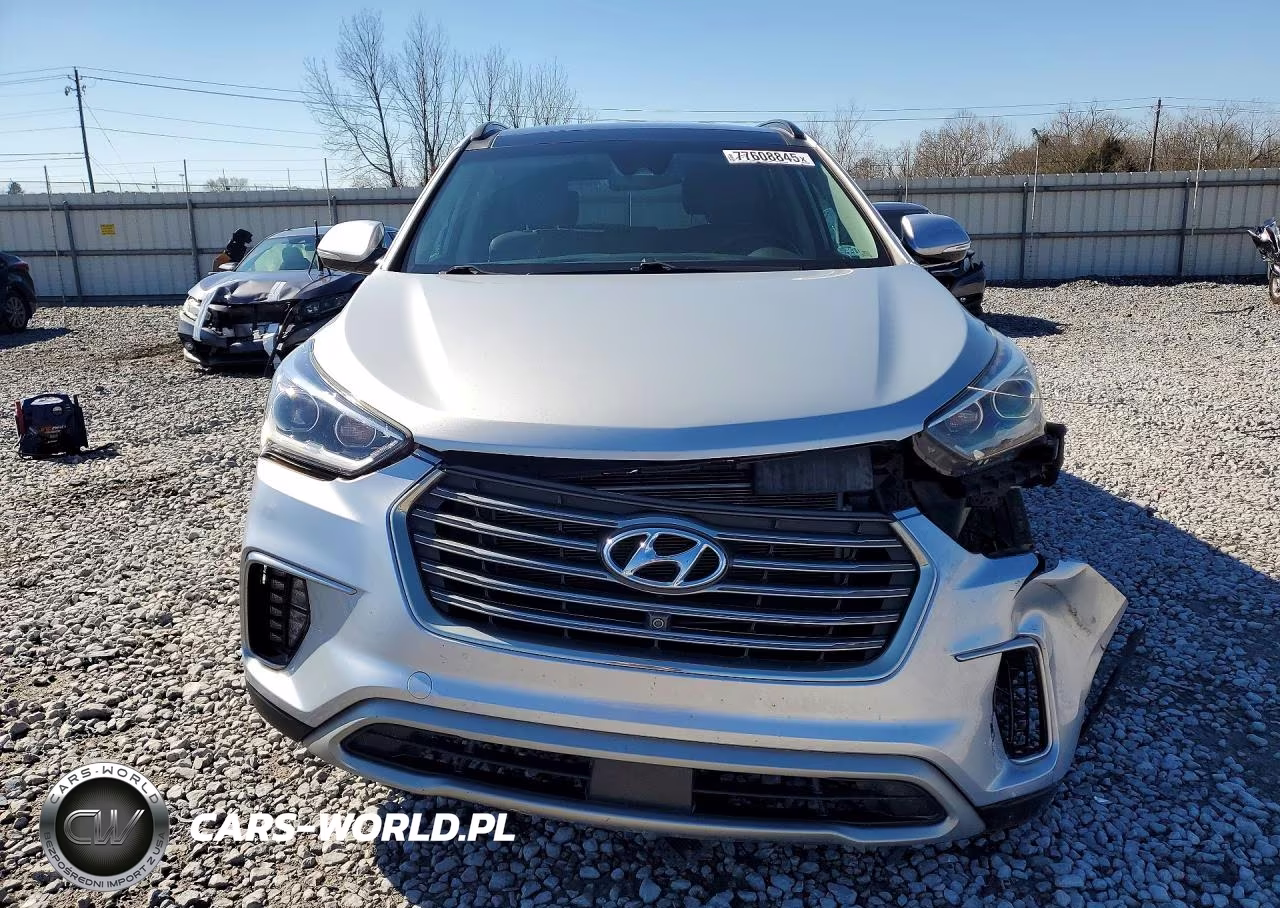 2017 Hyundai Santa Fe Se Ultimate VIN:KM8SR4HF9HU186992 - 5