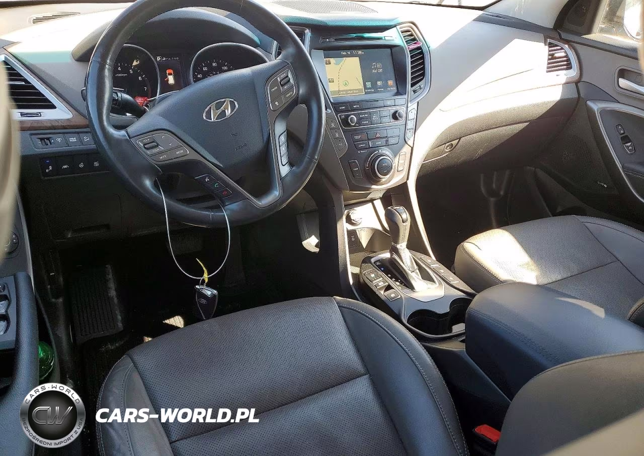 2017 Hyundai Santa Fe Se Ultimate VIN:KM8SR4HF9HU186992 - 8