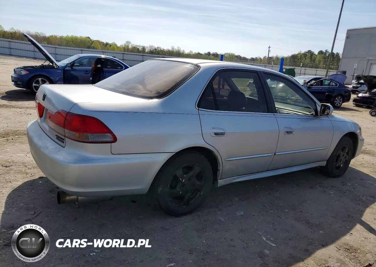 2002 Honda Accord VIN:1HGCG56712A112931 - 3