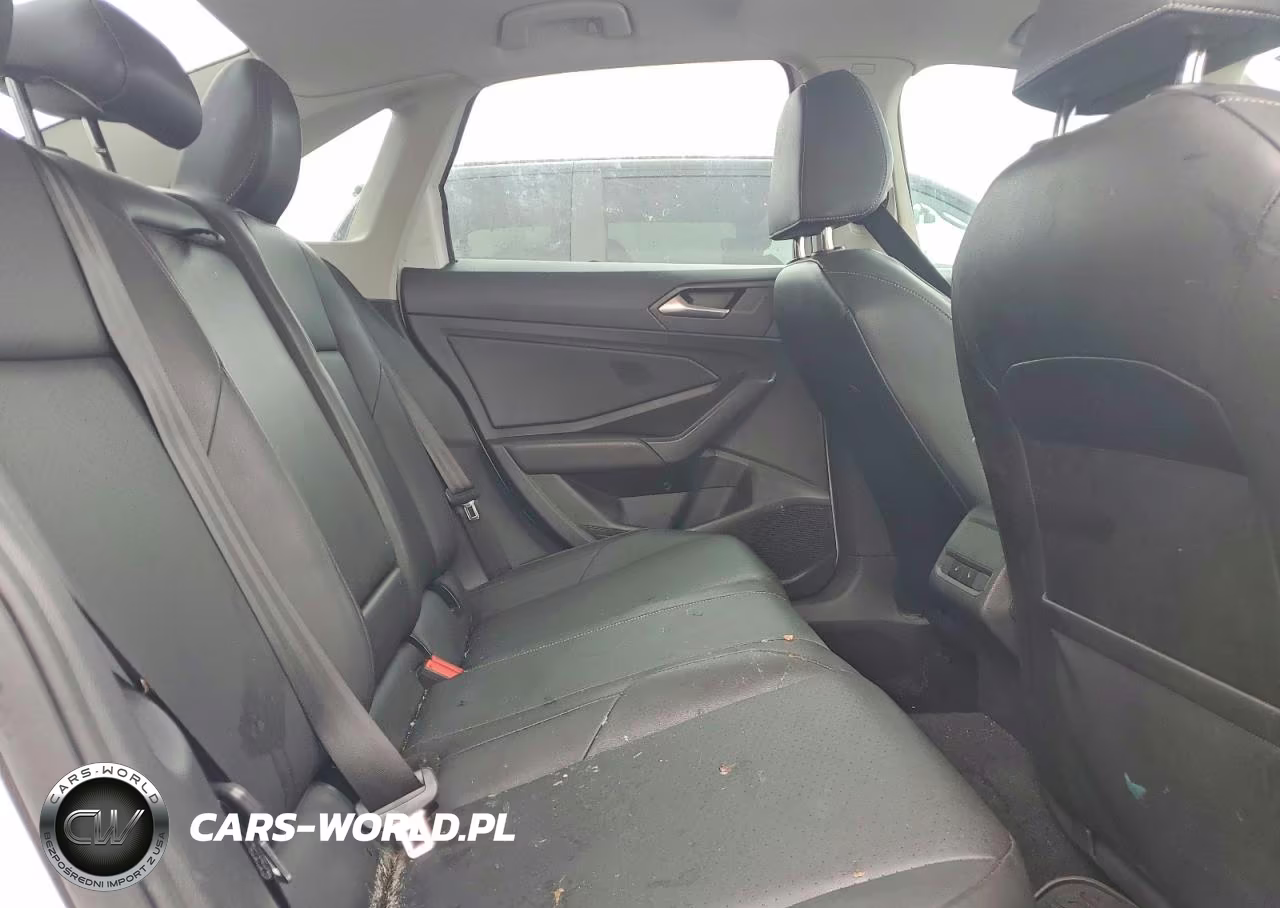 2019 Volkswagen Jetta S VIN:3VWC57BU7KM134105 - 10