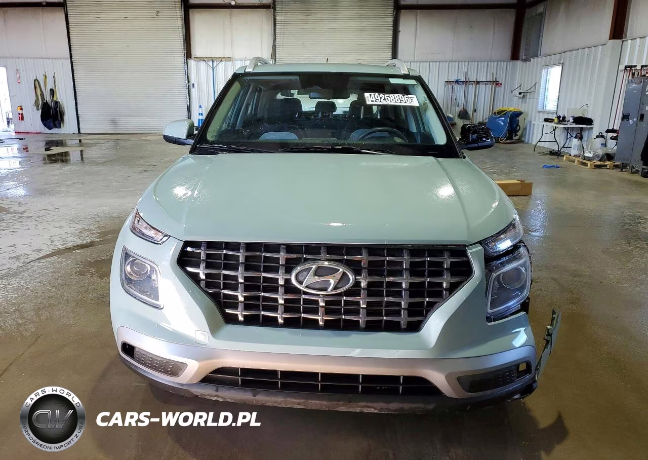 2025 Hyundai Venue Sel VIN:KMHRC8A33SU388080 - 5