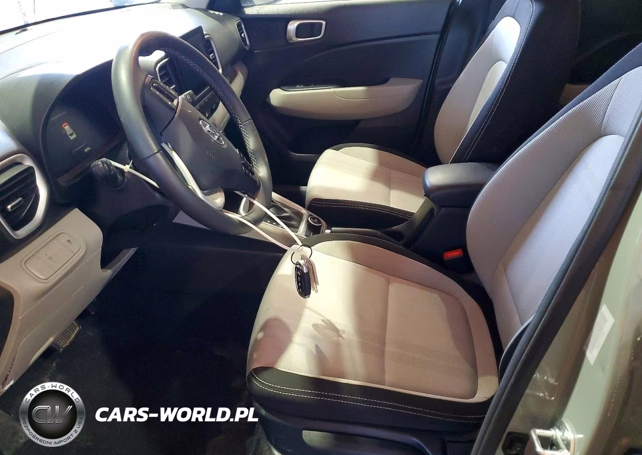 2025 Hyundai Venue Sel VIN:KMHRC8A33SU388080 - 7