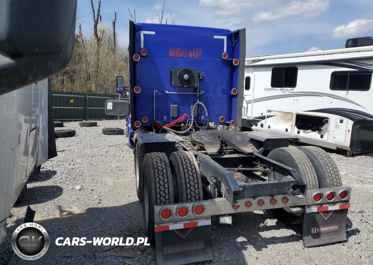 2018 Kenworth T680 Semi Truck VIN:1XKYD49X7JJ175781 - 3