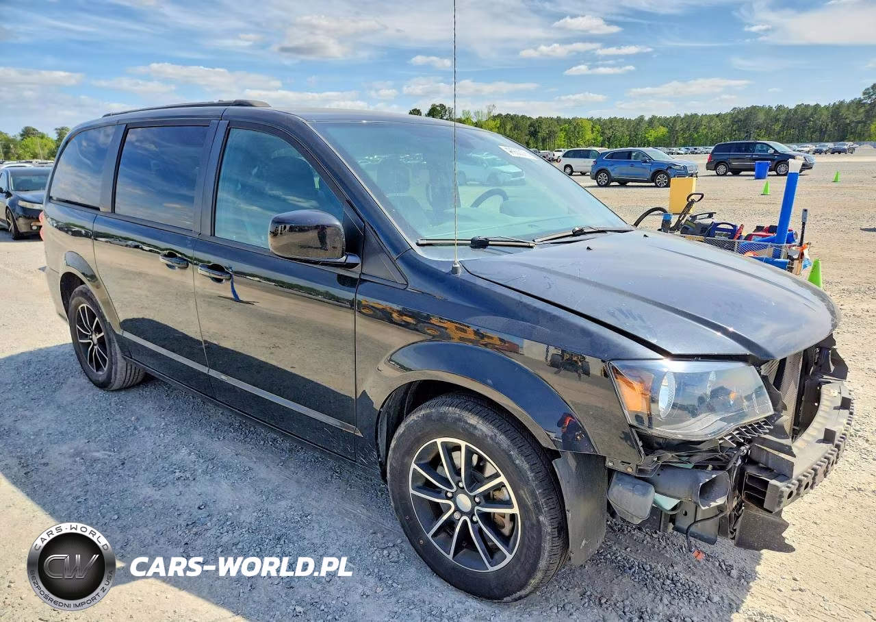 2018 Dodge Grand Caravan Se VIN:2C4RDGBG3JR243744 - 4