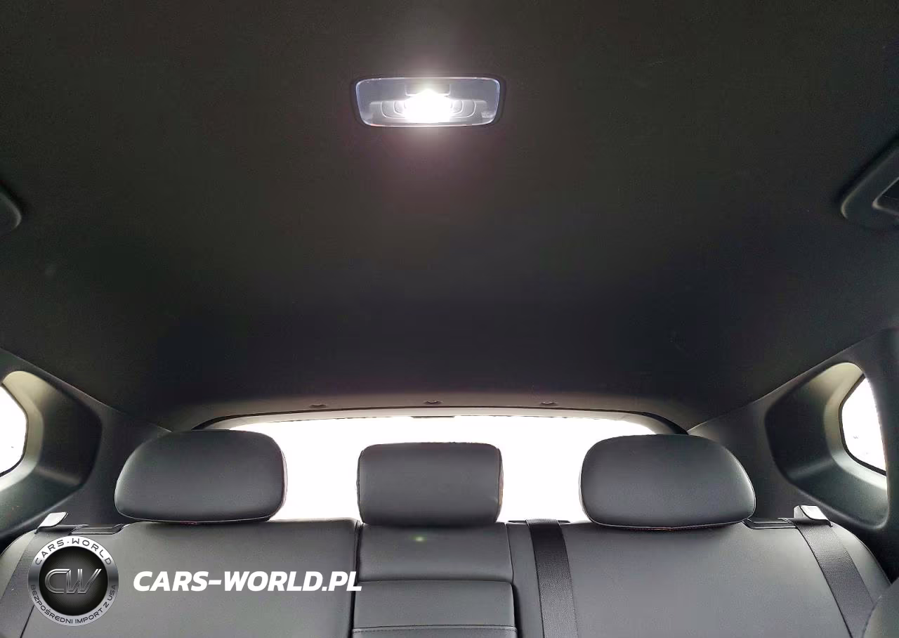 2025 Hyundai Kona N Line S VIN:KM8HBCA37SU200548 - 10