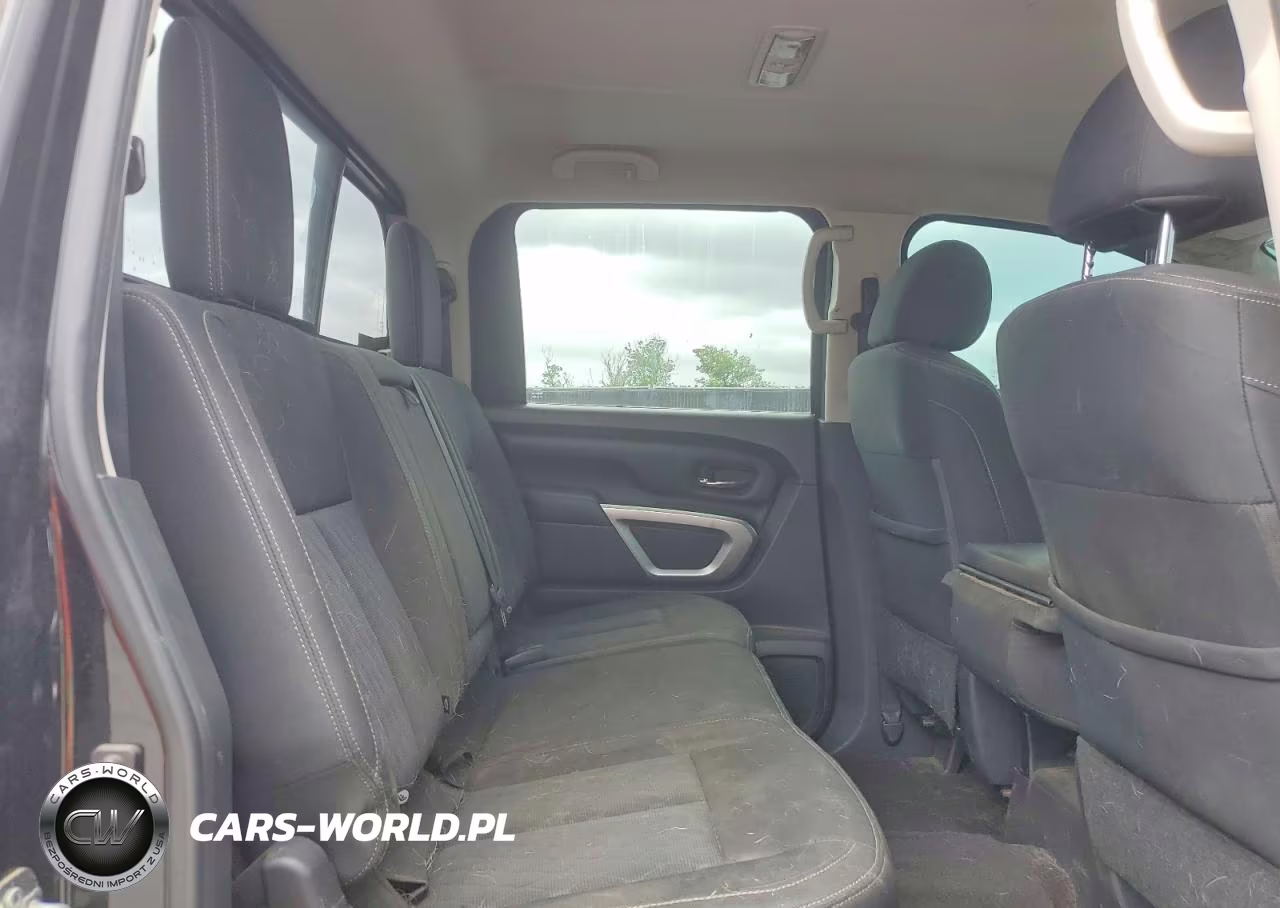 2017 Nissan Titan S VIN:1N6AA1EK9HN547233 - 10