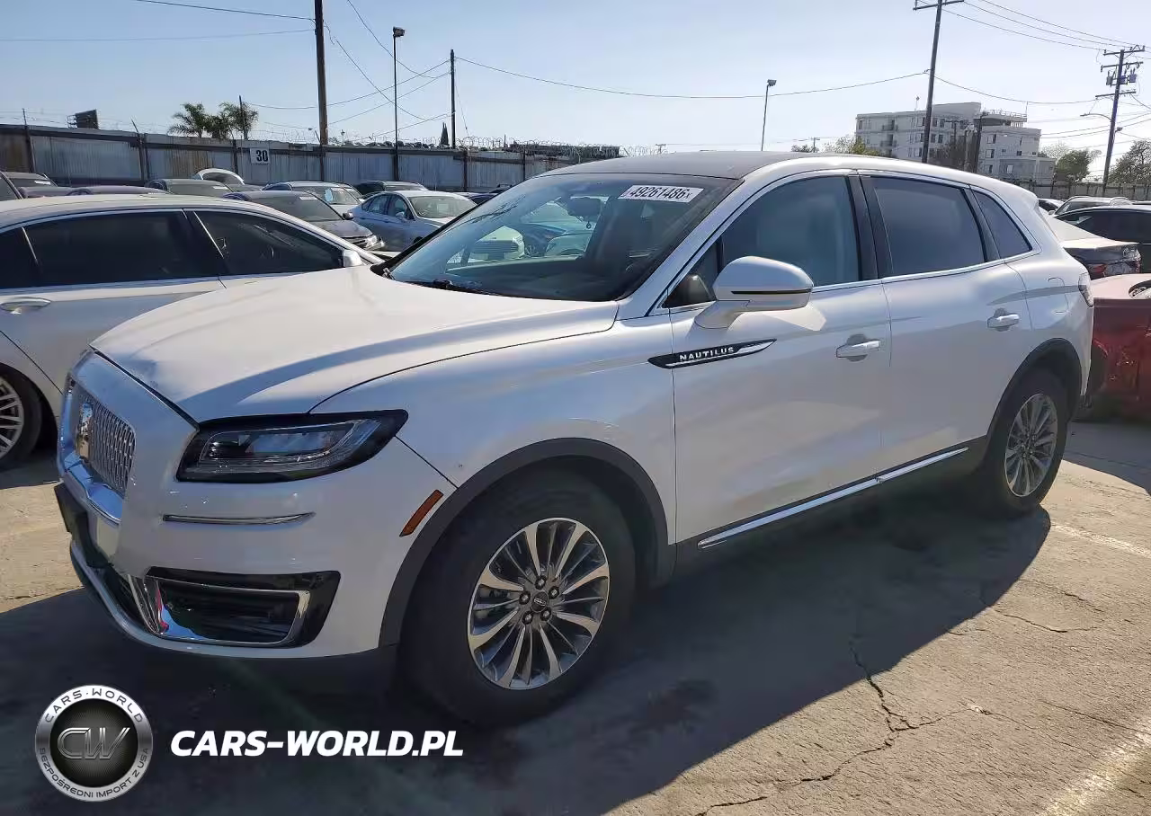 2019 Lincoln Nautilus Select