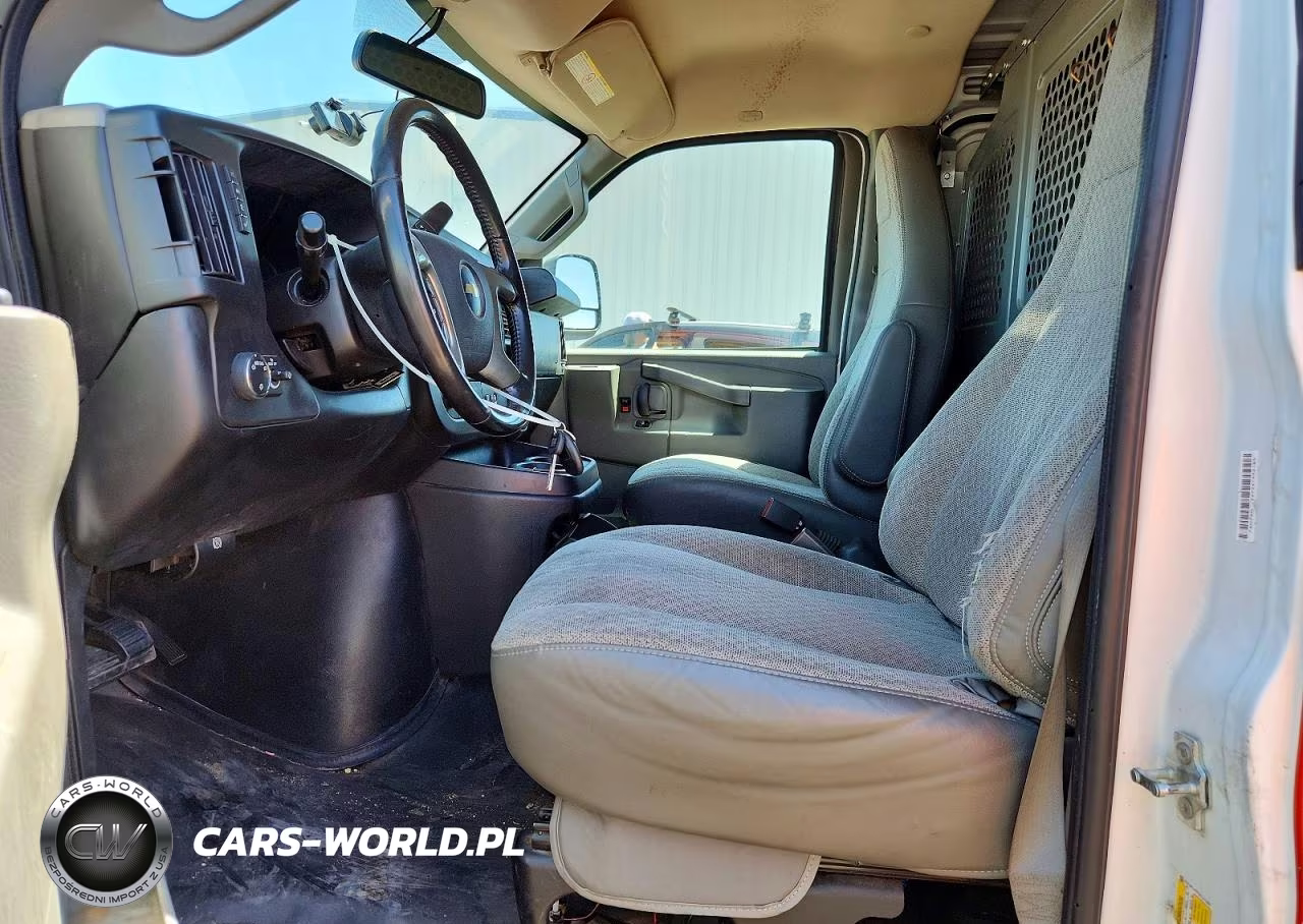 2019 Chev Express G2500 VIN:1GCWGAFP2K1372887 - 7