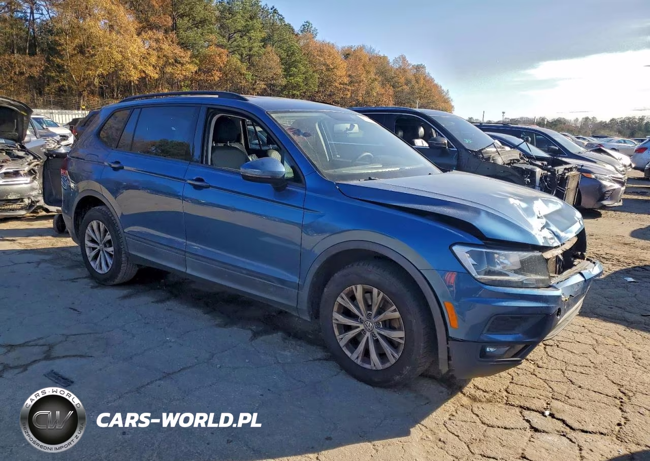 2018 Volkswagen Tiguan S VIN:3VV1B7AX6JM011684 - 4
