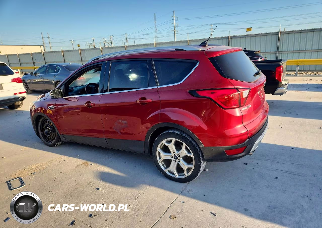 2019 Ford Escape Titanium VIN:1FMCU0J97KUC25764 - 2