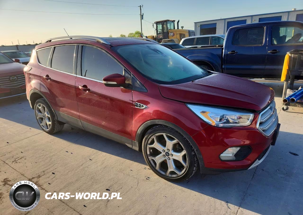 2019 Ford Escape Titanium VIN:1FMCU0J97KUC25764 - 4