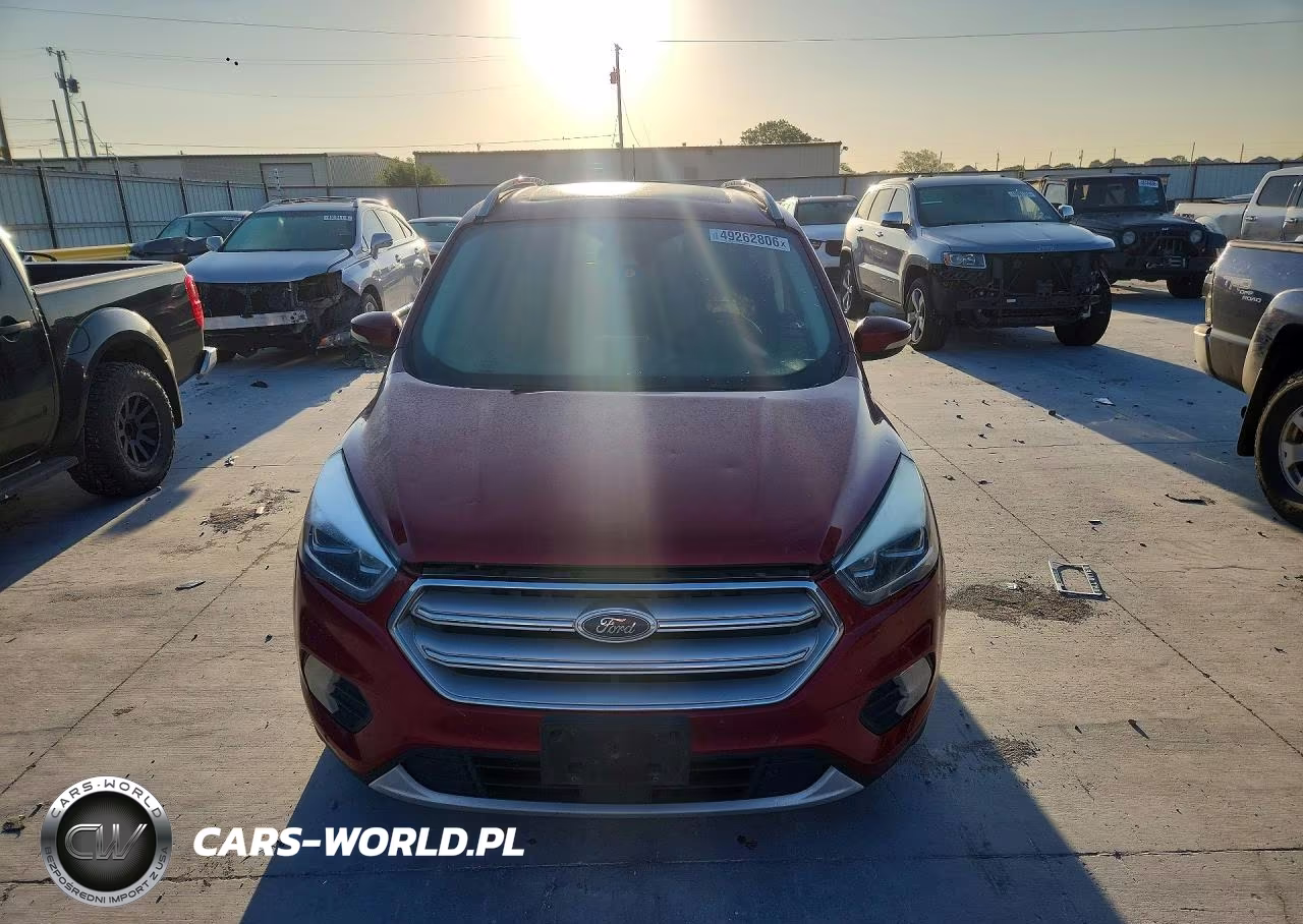 2019 Ford Escape Titanium VIN:1FMCU0J97KUC25764 - 5