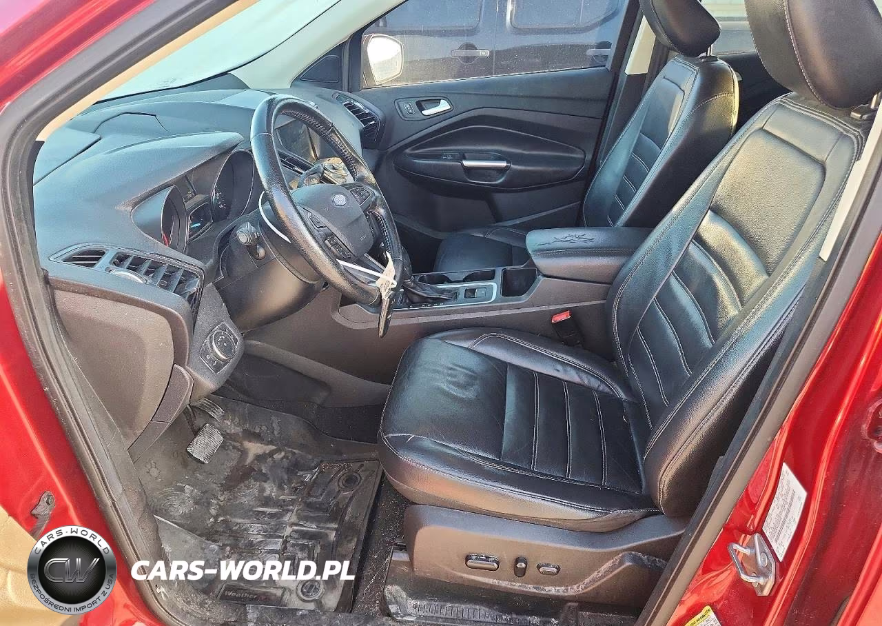 2019 Ford Escape Titanium VIN:1FMCU0J97KUC25764 - 7