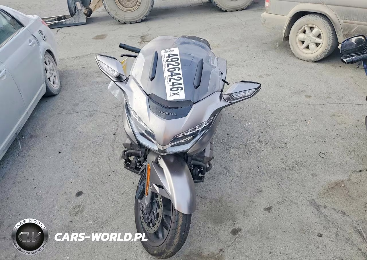 2018 Honda Gl1800 B VIN:JH2SC7911JK000526 - 5