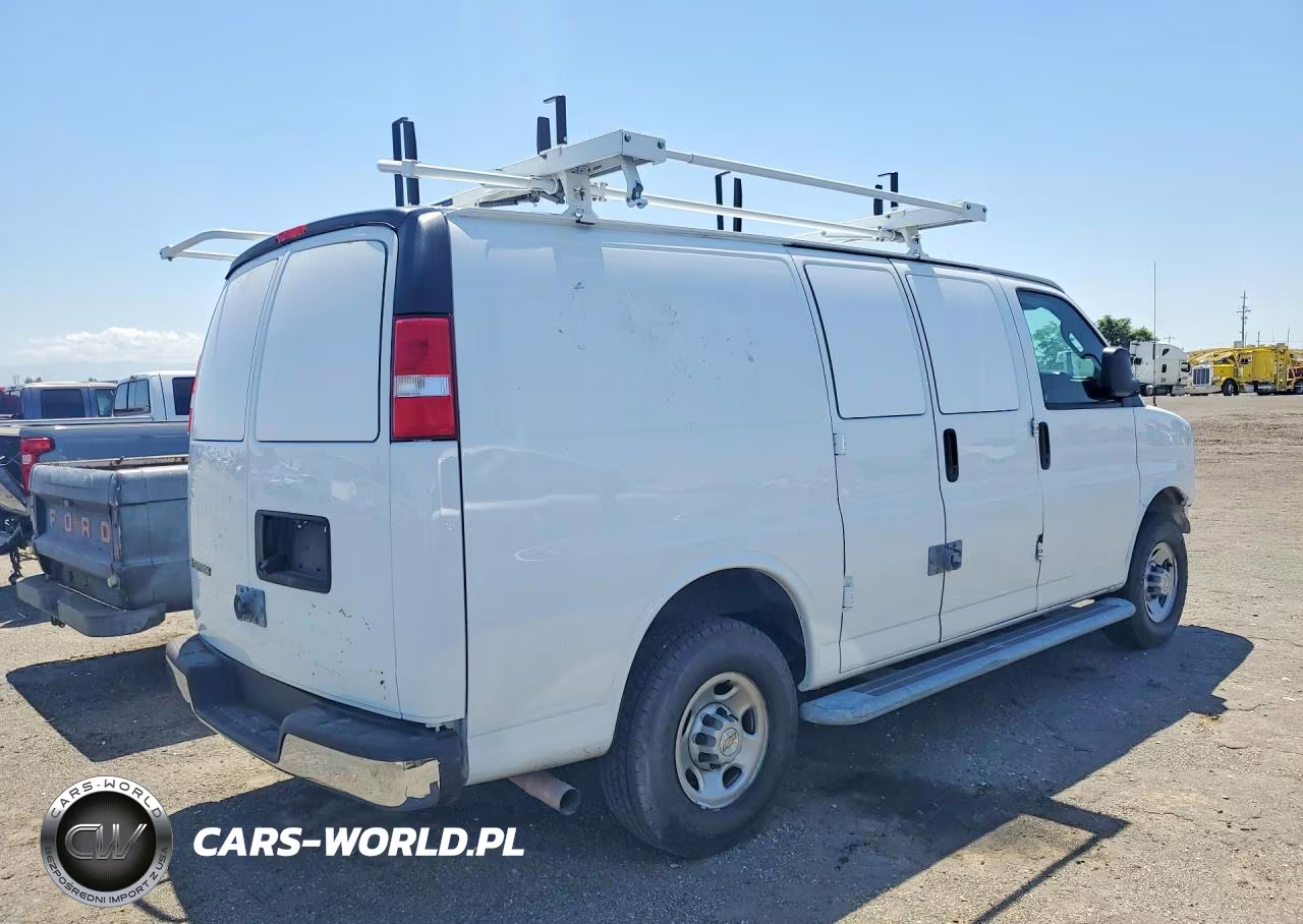 2022 Chevrolet Express G2500 VIN:1GCWGAF74N1269586 - 3