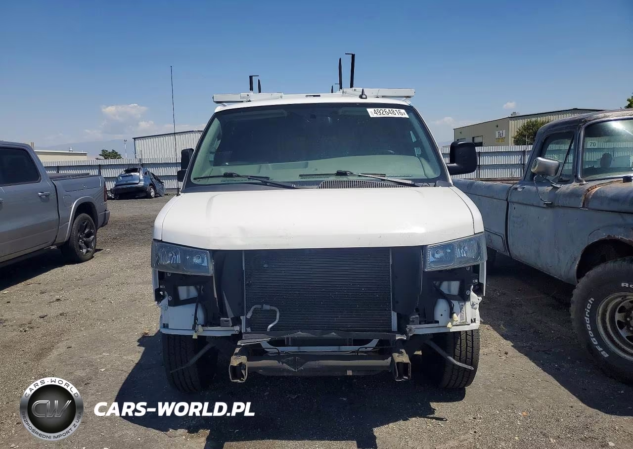 2022 Chevrolet Express G2500 VIN:1GCWGAF74N1269586 - 5