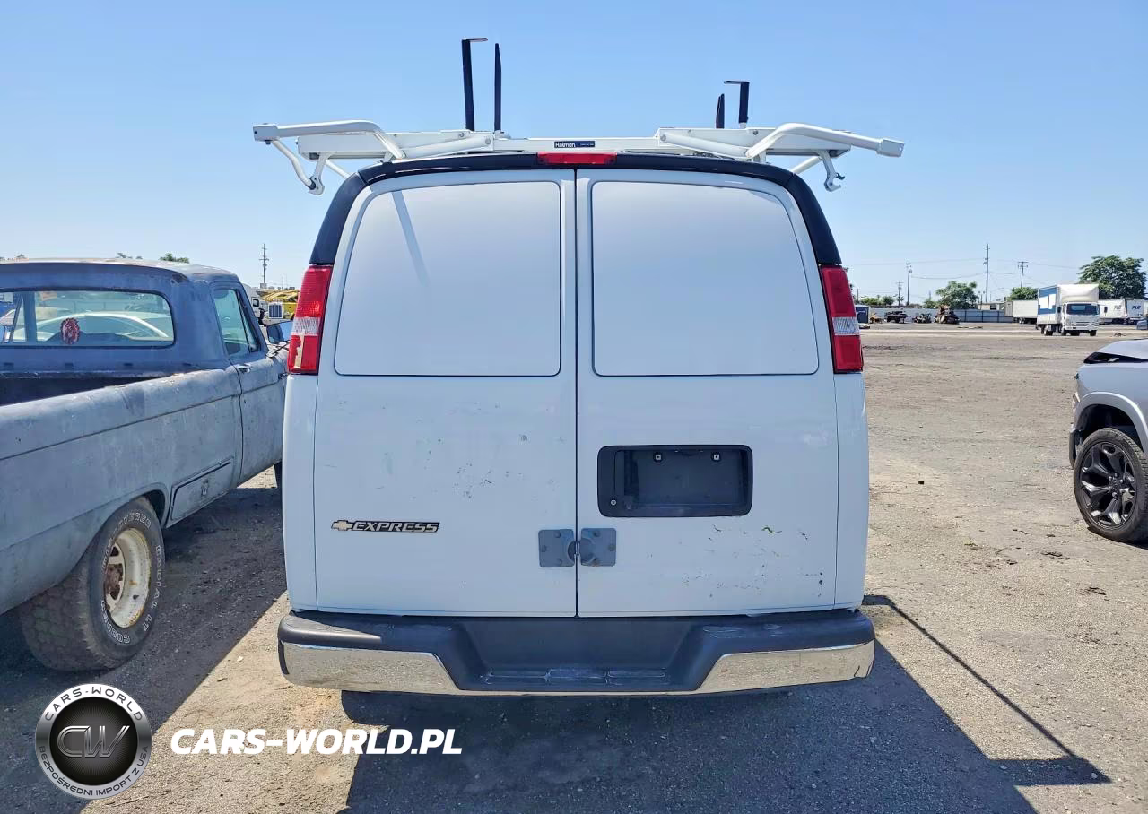 2022 Chevrolet Express G2500 VIN:1GCWGAF74N1269586 - 6